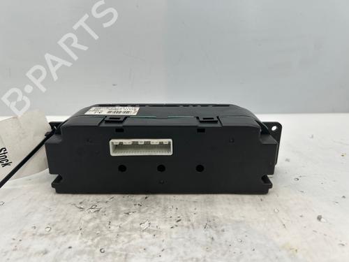 Used Climate control Climate control 38326774 38326774