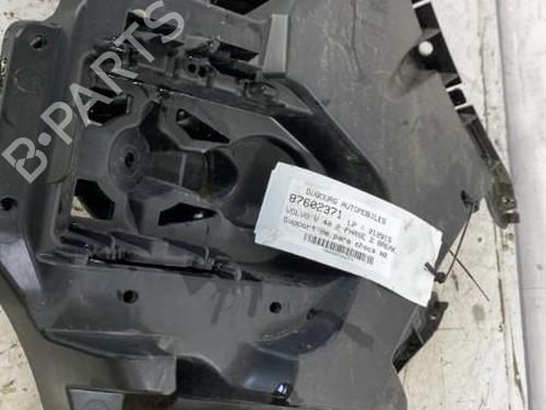 Used Rear bumper bracket VOLVO V40 Hatchback (525) D2 (120 hp) 22835427