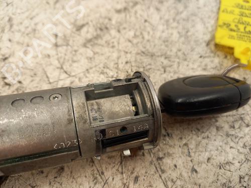 Used Ignition barrel Ignition barrel RENAULT CLIO II (BB_, CB_) 1.2 (BB0A, BB0F, BB10, BB1K, BB28, BB2D, BB2H, CB0A,... (58 hp) 24445510 24445510