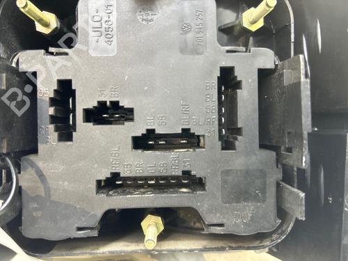 Used Left taillight Left taillight VW TRANSPORTER T4 Van (70A, 70H, 7DA, 7DH) 1.9 D (61 hp) 40609201 40609201