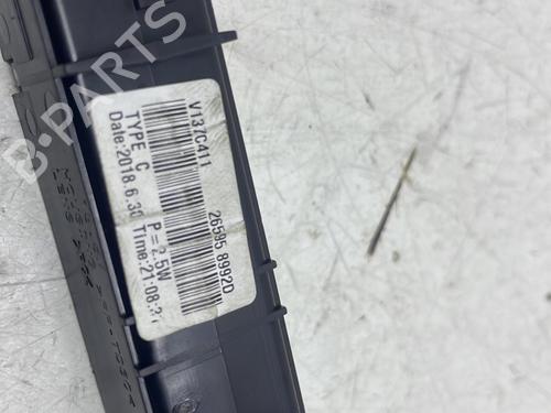 Used Third brake light Third brake light DACIA DUSTER (HM_) 1.5 dCi 115 (HMAD) (116 hp) 27348097 27348097