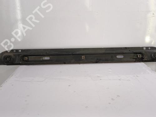 Used Crossmember Crossmember PEUGEOT 5008 (0U_, 0E_) 2.0 HDi 150 / BlueHDi 150 (150 hp) 22822237 22822237