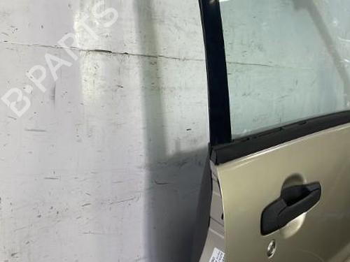 Used Right front door SUZUKI GRAND VITARA I (FT, HT) 1.6 4x4 (SQ416) (94 hp) 22836538