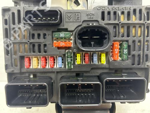 Used Fuse box Fuse box CITROËN C4 I (LC_) [2004-2014] 36343630 36343630