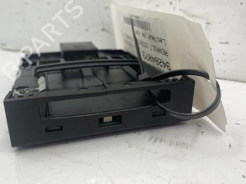 Card reader RENAULT SCÉNIC III (JZ0/1_) 1.6 dCi (JZ00, JZ12) | BP22843042E4 