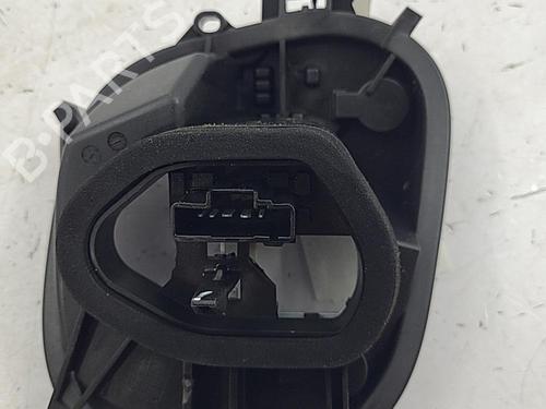 Used Lamp holder PEUGEOT 208 I (CA_, CC_) 1.6 BlueHDi 100 (100 hp) 22821727