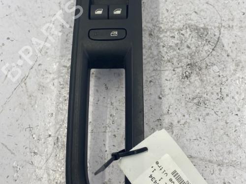 Used Switch PEUGEOT 3008 II SUV (MC_, MR_, MJ_, M4_) 1.2 THP/ PureTech 130 (MRHNSM, MRHNSU, MRHNSJ, MRHNYW,... (131 hp) 22845757