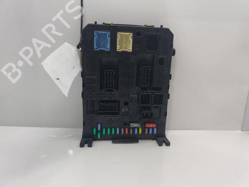 Used Fuse box PEUGEOT 308 CC (4B_) 1.6 16V (156 hp) 30647546