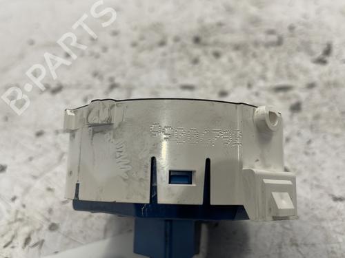Used Warning switch Warning switch TOYOTA YARIS (_P13_) 1.5 Hybrid (NHP130_, NHP130) (101 hp) 22847506 22847506