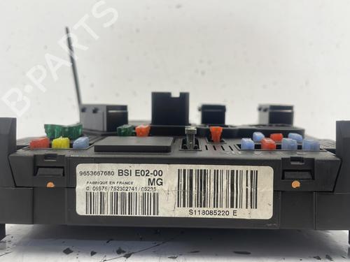 Fuse box PEUGEOT 206 Hatchback (2A/C) 1.4 HDi eco 70 | BP22842309E1 