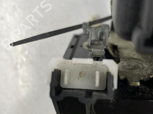 Used Front right lock Front right lock RENAULT 21 (B48_) 2.1 D (B48V/B48O) (72 hp) 22829232 22829232