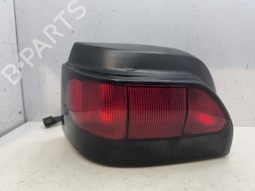 Venstre baglygte RENAULT CLIO I (B/C57_, 5/357_) 1.2 (B/C/S57A, B/C57S, 5/357F, 5/357J, 5/357L, 5/357R) (58 hp) 28369997