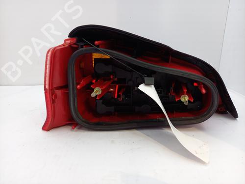 Used Right taillight Right taillight 38484039 38484039