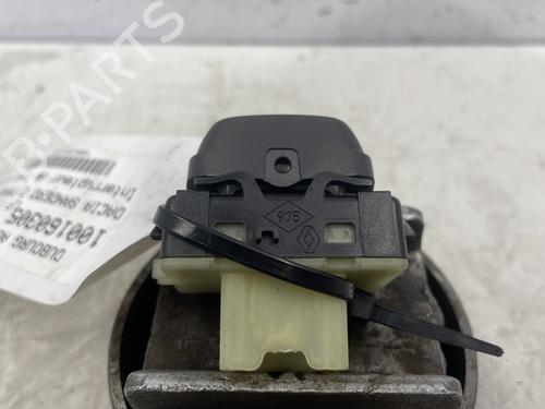 Used Right front window switch Right front window switch DACIA SANDERO II TCe 90 (B8M1, B8MA, B8AC) (90 hp) 23829142 23829142