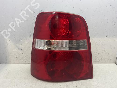 Used Left taillight VW TOURAN (1T1, 1T2) 2.0 TDI (136 hp) 28610414