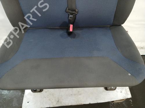 Sæde højre fortil RENAULT TRAFIC II Bus (JL) 2.0 dCi 115 (JL00, JL01, JL0H, JL0M, JL0U) | BP29833659C16 