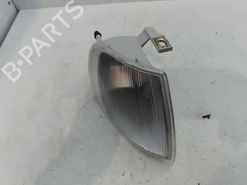 Used Right front indicator VW POLO III (6N1) 60 1.4 (60 hp) 28499395