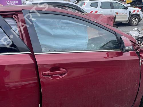 Used Parts TOYOTA AURIS (_E18_) 1.8 Hybrid (ZWE186_, ZWE186R) (136 hp) 3363931