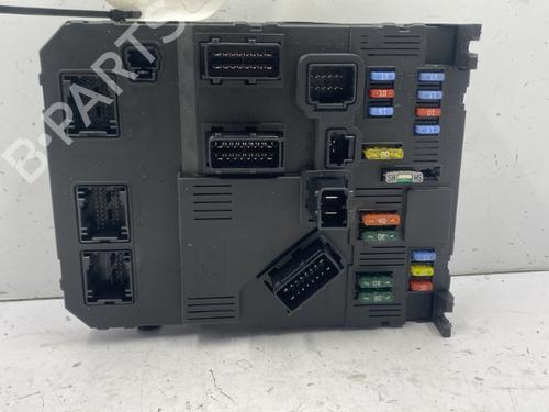 Used Fuse box PEUGEOT 206 Hatchback (2A/C) 1.1 i (60 hp) 22842769