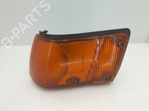 Clignotant avant gauche NISSAN SUNNY II Hatchback (N13) 1.6 i 12V (90 hp) 33127034