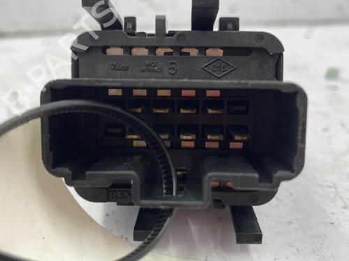 Switch RENAULT TRAFIC II Van (FL) 1.9 dCi 100 (FL0C) | BP22843445I30 