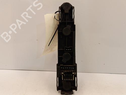 Used Lamp holder CITROËN AX (ZA-_) 10 (50 hp) 22827579