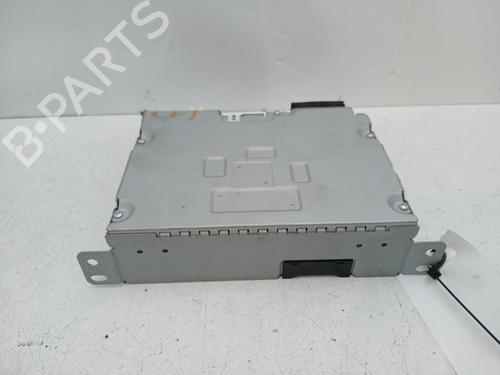 Used Radio Radio 37732397 37732397