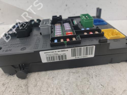Used Fuse box Fuse box CITROËN C4 II (NC_) 1.6 HDi 110 (112 hp) 24829315 24829315
