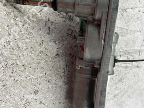 Used Rear wiper motor MITSUBISHI OUTLANDER II (CW_W) 2.0 DI-D (CW8W) (140 hp) 22831827