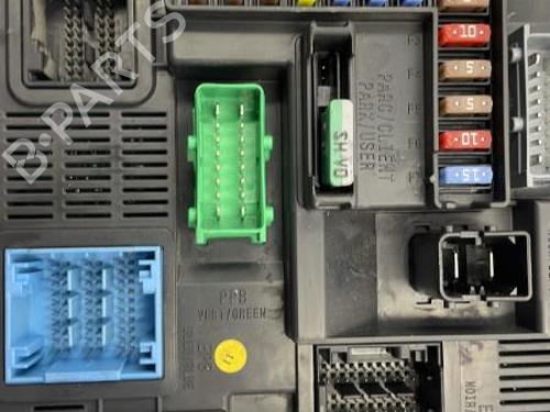 Used Fuse box PEUGEOT 208 I (CA_, CC_) 1.4 HDi (68 hp) 22832929