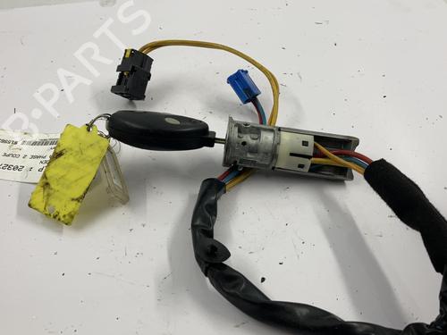Used Ignition barrel CITROËN XSARA Coupe (N0) 1.9 D (70 hp) 22816602