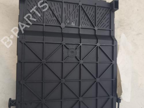 Fuse box PEUGEOT 206+ (2L_, 2M_) 1.4 HDi eco 70 | BP27265193E1 