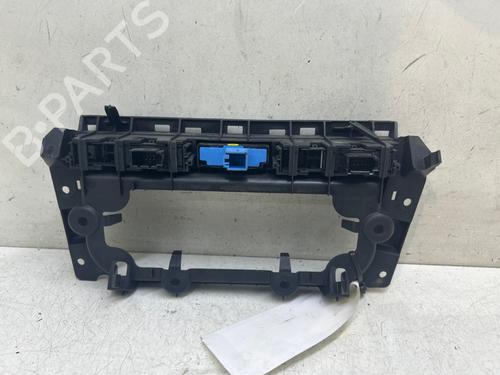 Used Warning switch Warning switch VW T-ROC (A11, D11) 2.0 TSI 4motion (190 hp) 40055220 40055220