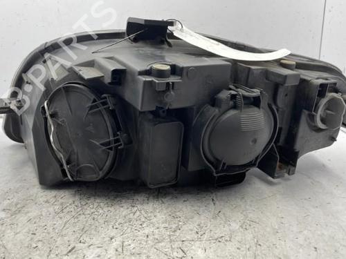 Used Right headlight Right headlight AUDI A4 B7 (8EC) 2.0 TDI 16V (140 hp) 22834594 22834594