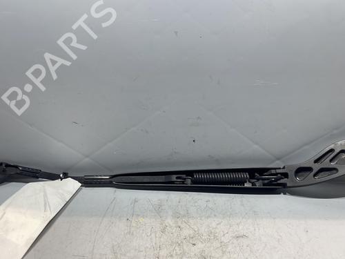 front-windshield-wiper-arm-fiat-500e-332_-2020-29619365 main image