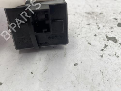 Used Switch Switch VW POLO IV (9N_, 9A_) 1.2 12V (64 hp) 22845790 22845790
