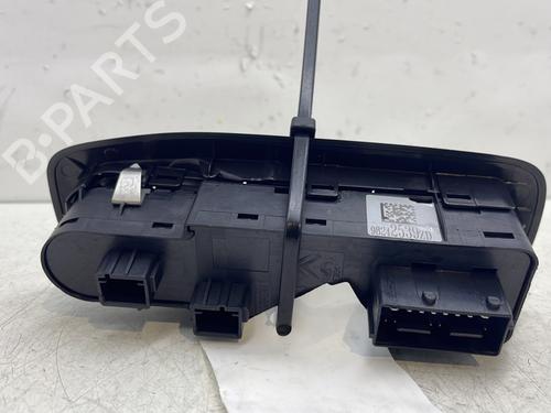 Left front window switch PEUGEOT 208 I (CA_, CC_) 1.2 VTI 82 | BP29894241I27