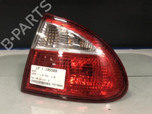 Used Right taillight Right taillight SEAT LEON (1M1) 1.9 TDI (90 hp) 22814921 22814921
