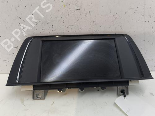 Used Display monitor BMW 1 (F20) 116 d (116 hp) 25996560