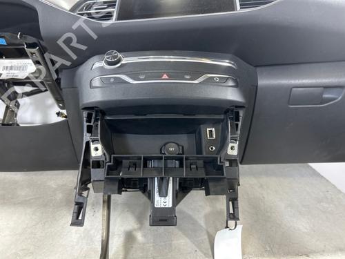 Used Dashboard Dashboard 38721464 38721464