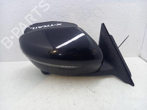 Used Right mirror NISSAN X-TRAIL III (T32_, T32R, T32RR) 1.6 dCi (T32) (130 hp) 32382951