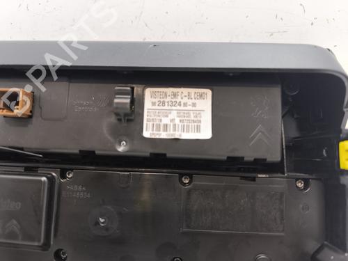 Used Radio Radio CITROËN C3 III (SX) 1.2 PureTech 82 (83 hp) 27164413 27164413