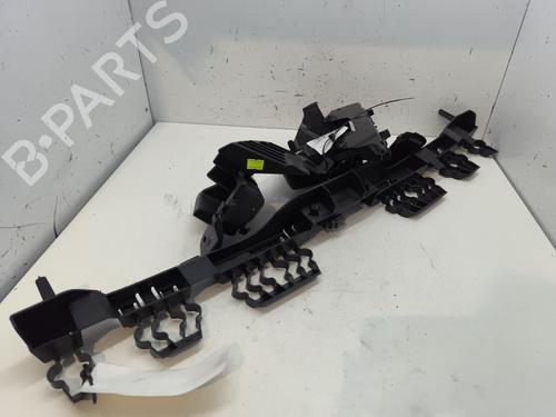 rear-bumper-bracket-renault-clio-v-b7_-2019-27545933 main image