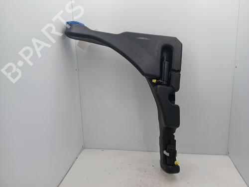 Used Windscreen washer tank Windscreen washer tank 37732259 37732259