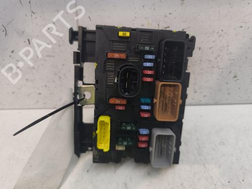 Fuse box CITROËN C3 I (FC_, FN_) 1.4 HDi | BP27924400E1 