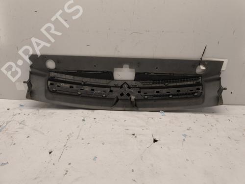 Grill Grill CITROËN BERLINGO / BERLINGO FIRST MPV (MF_, GJK_, GFK_) 1.6 HDI 90 (MF9HX) (90 hp) 33728412 33728412
