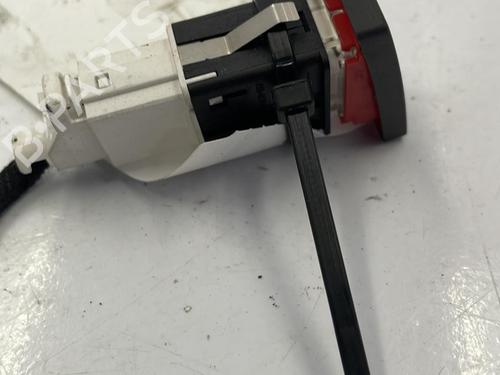 Used Warning switch VW GOLF VI (5K1) 1.6 TDI (105 hp) 22828956