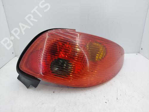 Used Right taillight Right taillight PEUGEOT 206 CC (2D) 1.6 16V (2DNFUF, 2DNFUR) (109 hp) 39689757 39689757