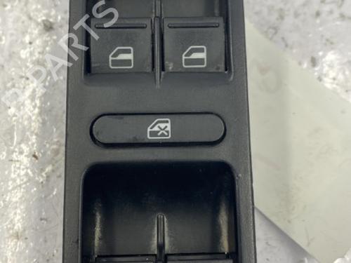 Used Switch VW POLO V (6R1, 6C1) 1.4 TDI (75 hp) 22844281