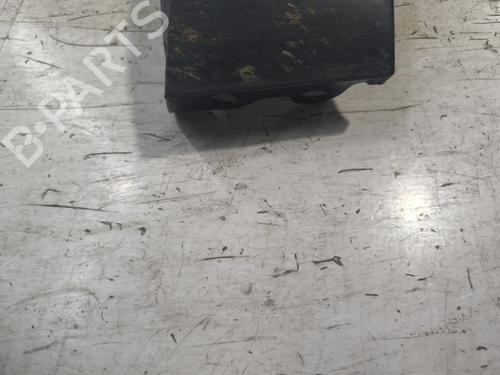 Right front fenders RENAULT SCÉNIC III (JZ0/1_) 1.9 dCi (JZ0J, JZ1J, JZ1K, JZ1S) | BP27288083C42 